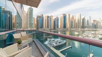 Deluxe Double Room, Marina View | Balcony