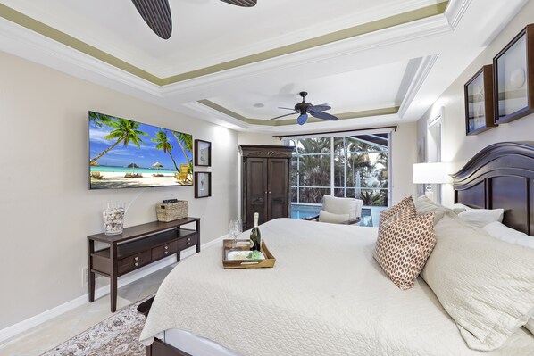 4 bedrooms, iron/ironing board, WiFi, bed sheets