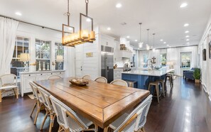 Dining - Southern Tide - WaterColor Park District, Complimentary 6 - Seater Golf Cart! (Santa Rosa Beach)