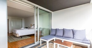 House | 2 bedrooms - Quinta do Mar - Watch The Sun Rise Over The Ocean (Angra do Heroismo)