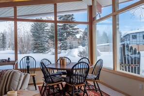 Dining - Baldy View Home - Sunny Home with Mountain Views & Large Private Yard (Ketchum)