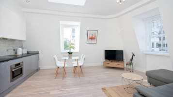 Interlude House Flat E | Private kitchen