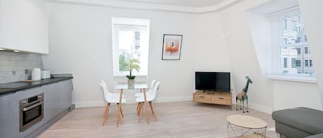 Interlude House Flat E | Private kitchen | Full-sized fridge, coffee/tea maker, electric kettle