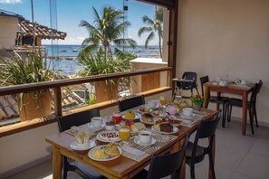 Free daily buffet breakfast  - Terra Bella Pousada (Cairu)