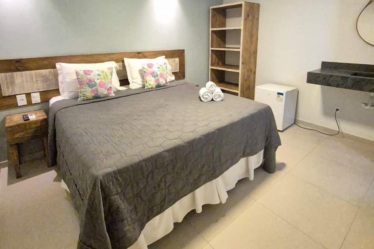 Wifi gratis y ropa de cama