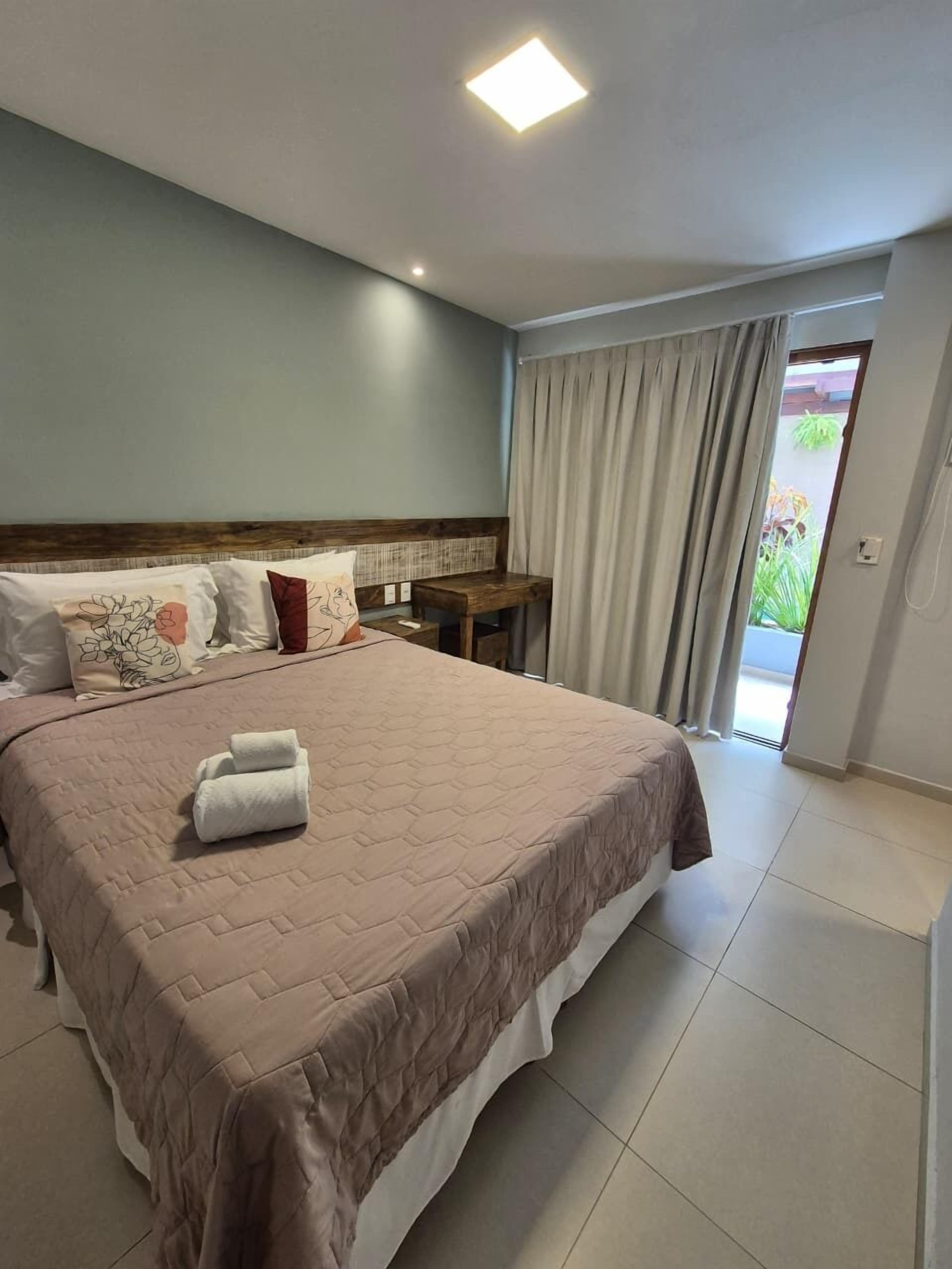 Standard Double Room | Free WiFi, bed sheets