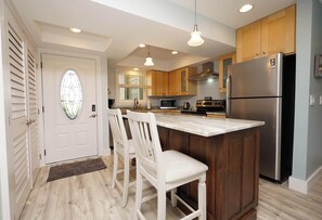 Fridge, microwave, oven, stovetop - Canal-Side Condo w/ Free Beach Service (Destin)