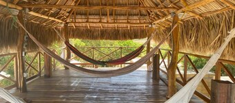 Charming ocean front property without crowds