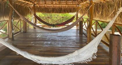 Charming ocean front property without crowds