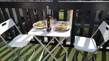 UtendĂžrsservering