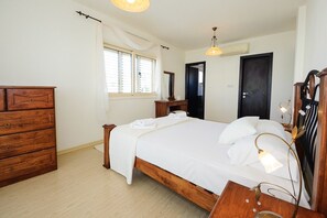 3 Schlafzimmer, Bügeleisen/Bügelbrett, kostenloses WLAN, Bettwäsche