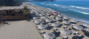 Residence with apartments by the sea - Beach between Palinuro and Caprioli