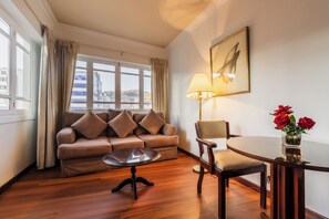 Habitación doble ejecutiva | Minibar, escritorio, insonorización y wifi gratis 