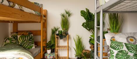 3 bedrooms, iron/ironing board, travel crib, WiFi