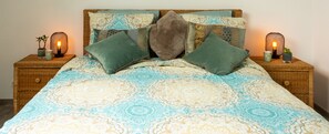 3 chambres, fer et planche à repasser, lit de bébé portatif, Wi-Fi