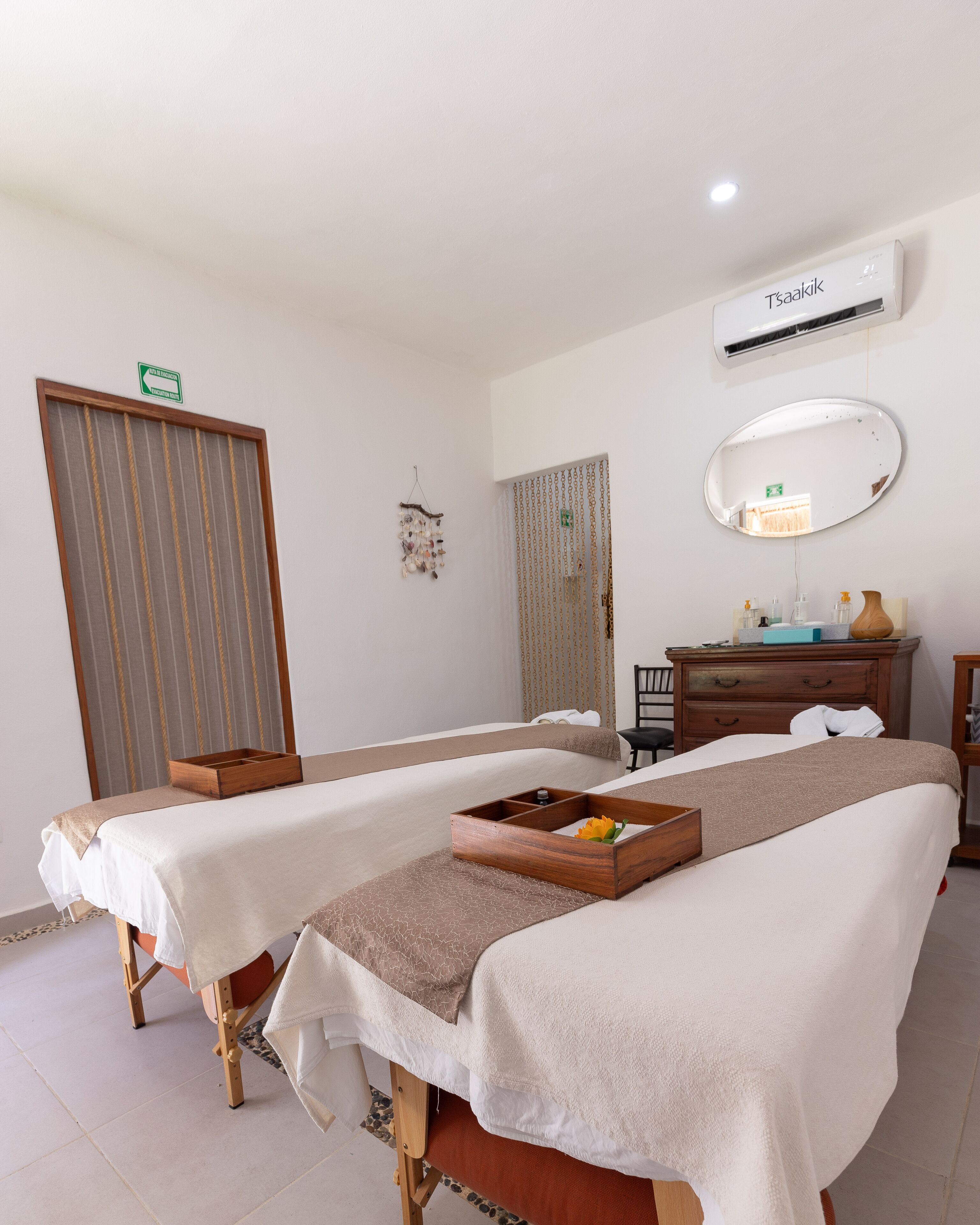 couples treatment room(s), body treatments, aromatherapy