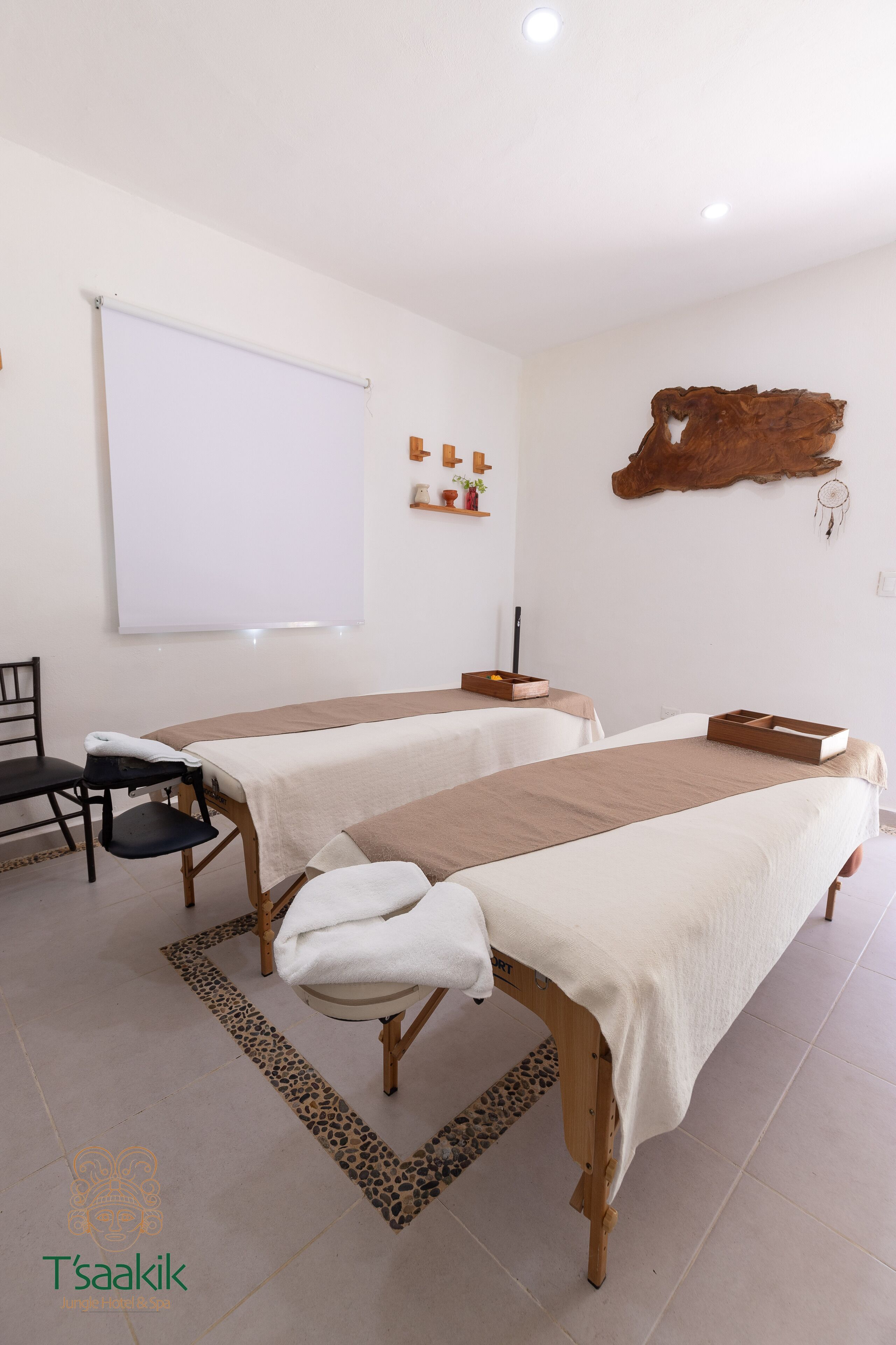 couples treatment room(s), body treatments, aromatherapy