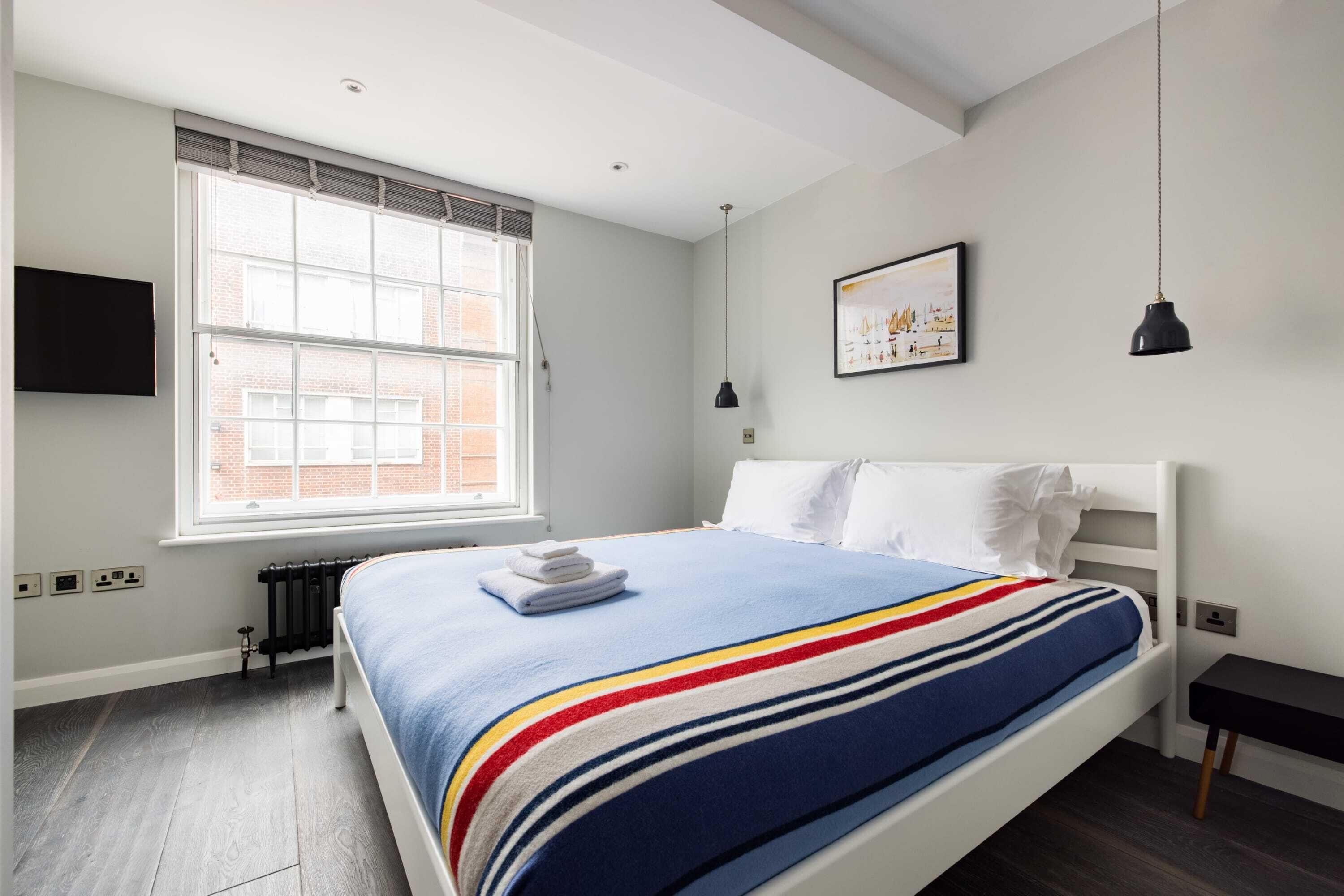 2 chambres, fer et planche à repasser, lit parapluie, Wi-Fi