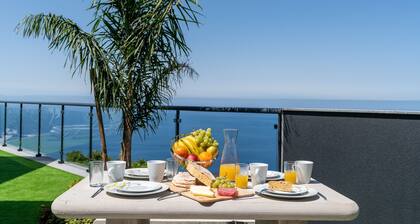 Modern villa, shared infinity pool | SunsetCliff 1