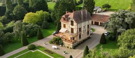 منظر من الجو على ارتفاع عالٍ