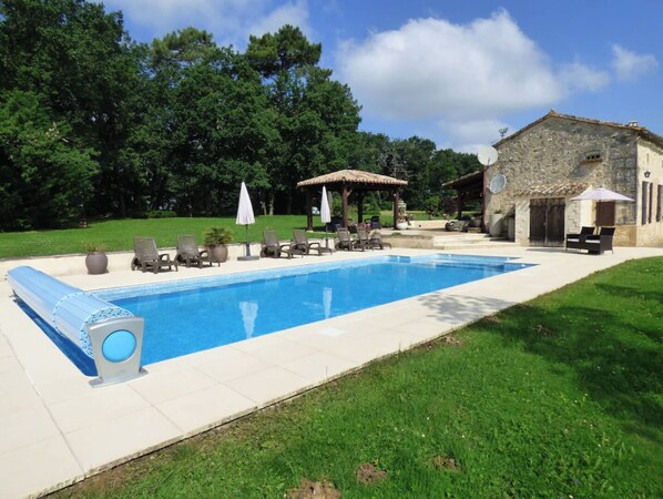 Piscine extérieure