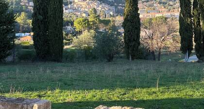 Superb Atypical Loft In Provence