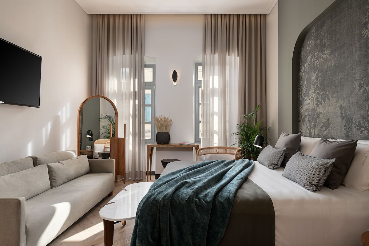 Honeymoon Double Room, Hot Tub, City View | Minibar, in-room safe, individually decorated, individually furnished