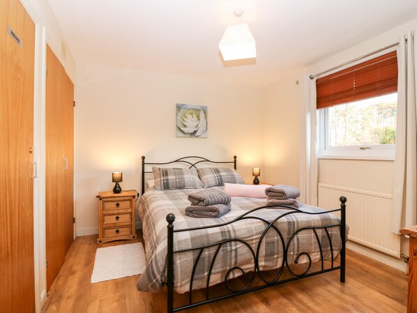 Cottage | Interior - 10 Annesley Park (Banchory)