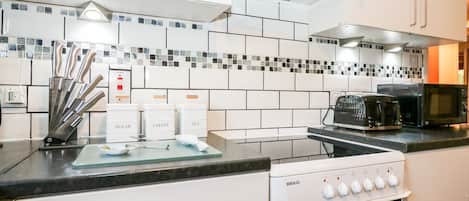 Cottage | Interior