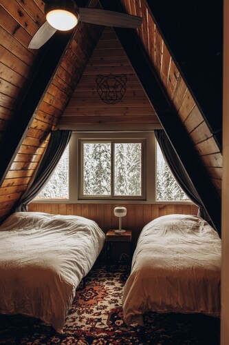 Slope-Side Bliss: A-Frame Haven with Private Hot Tub (Sleeps 7)