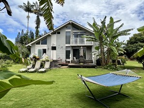 Terrace/patio - Breezy + Spacious 3/2 Home with Bali Hai View + Hot Tub (Princeville)
