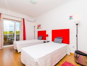 House - Residence Apartamento T2 Piscina Wi Fi (Tavira)