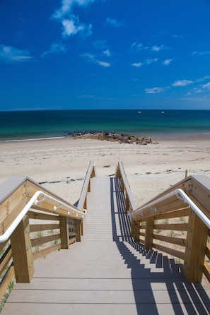 Beach nearby, sun loungers