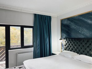 免费 WiFi、床单