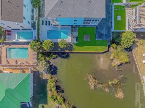 Pool - Cozy, family friendly, 2BR/2BA in Cherry Grove steps to the beach.  (North Myrtle Beach)