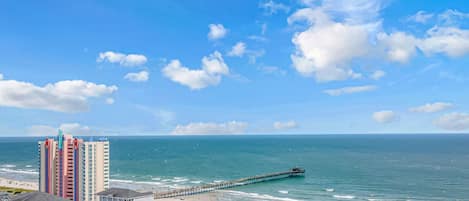 靠近海滩
