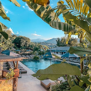 Outdoor pool - Casa Candela (Sopetrán)