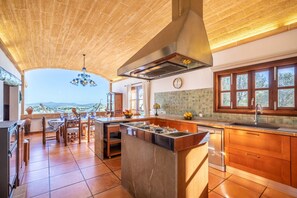 Fridge, microwave, oven, stovetop - Esturonet, Finca 5EstrellasHome Mallorca (Manacor)