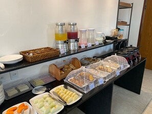 Free daily buffet breakfast - Pousada Mirante dos Corais (Ipojuca)