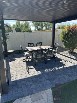 Outdoor dining