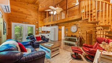 Smart TV, fireplace, Hulu, books