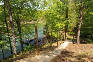 開放式客房 (3 Bedrooms) | 住宿設施服務