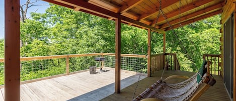 Studio (3 Bedrooms) | Property amenity