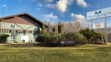 住宿正面