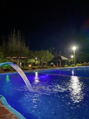 Piscina all'aperto