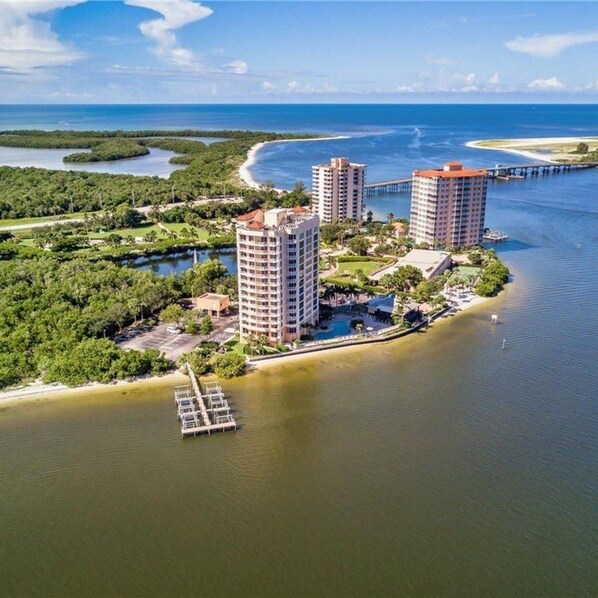 1 bedroom - Lovers Key Resort Suite 2 (Fort Myers Beach)