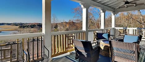 Studio (3 Bedrooms) | Property amenity