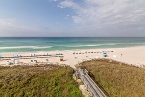 Imagen sin descripción, 2 de 28, botón