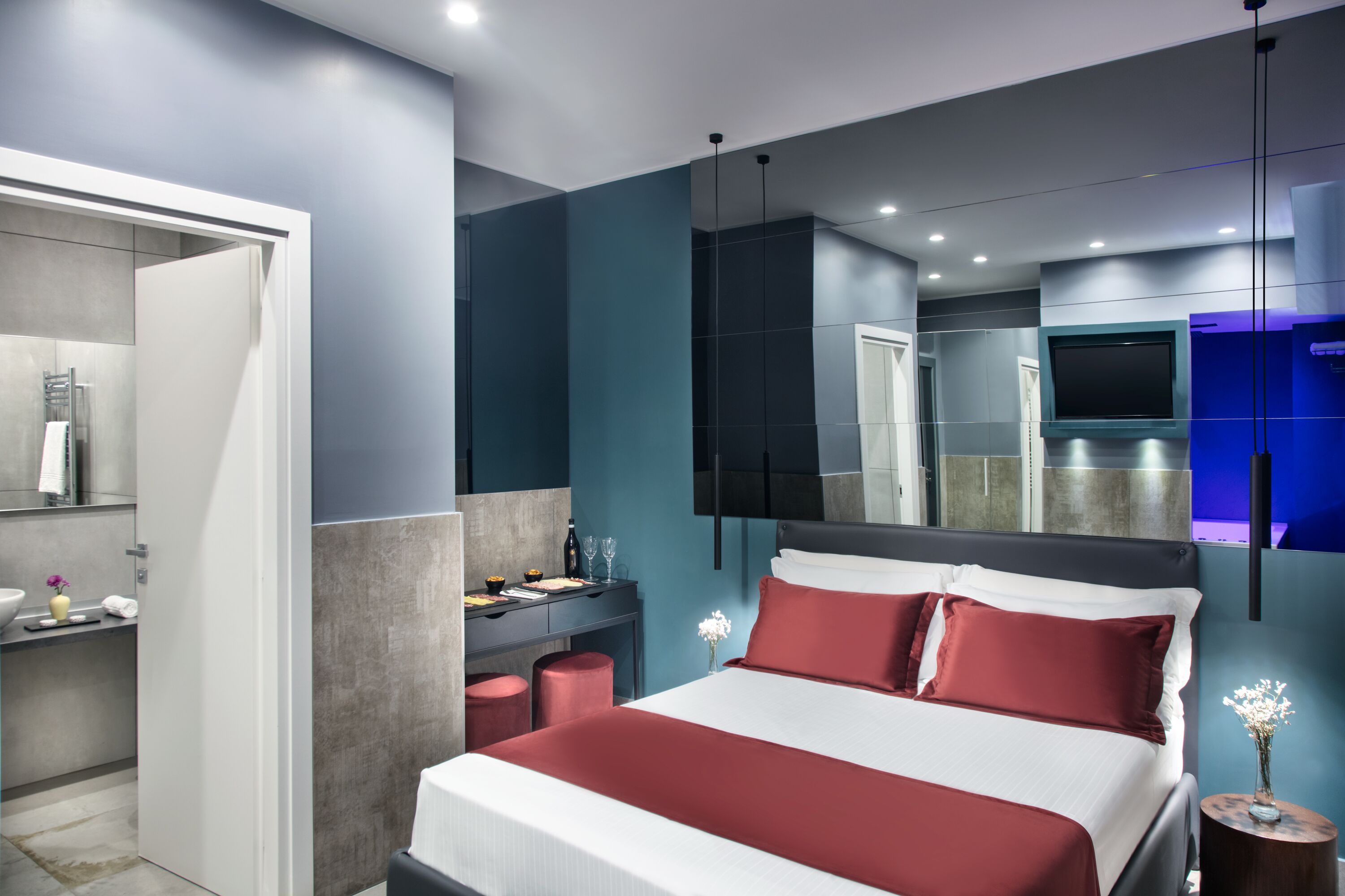 Habitación Deluxe, no fumadores, vistas a la ciudad | Sábanas de algodón egipcio y ropa de cama de alta calidad