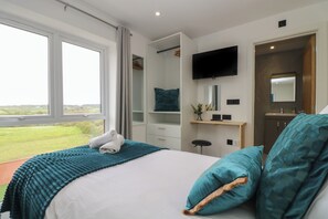 Chaumière | 4 chambres, décor unique, ameublement unique, accès au Wi-Fi (inclus)